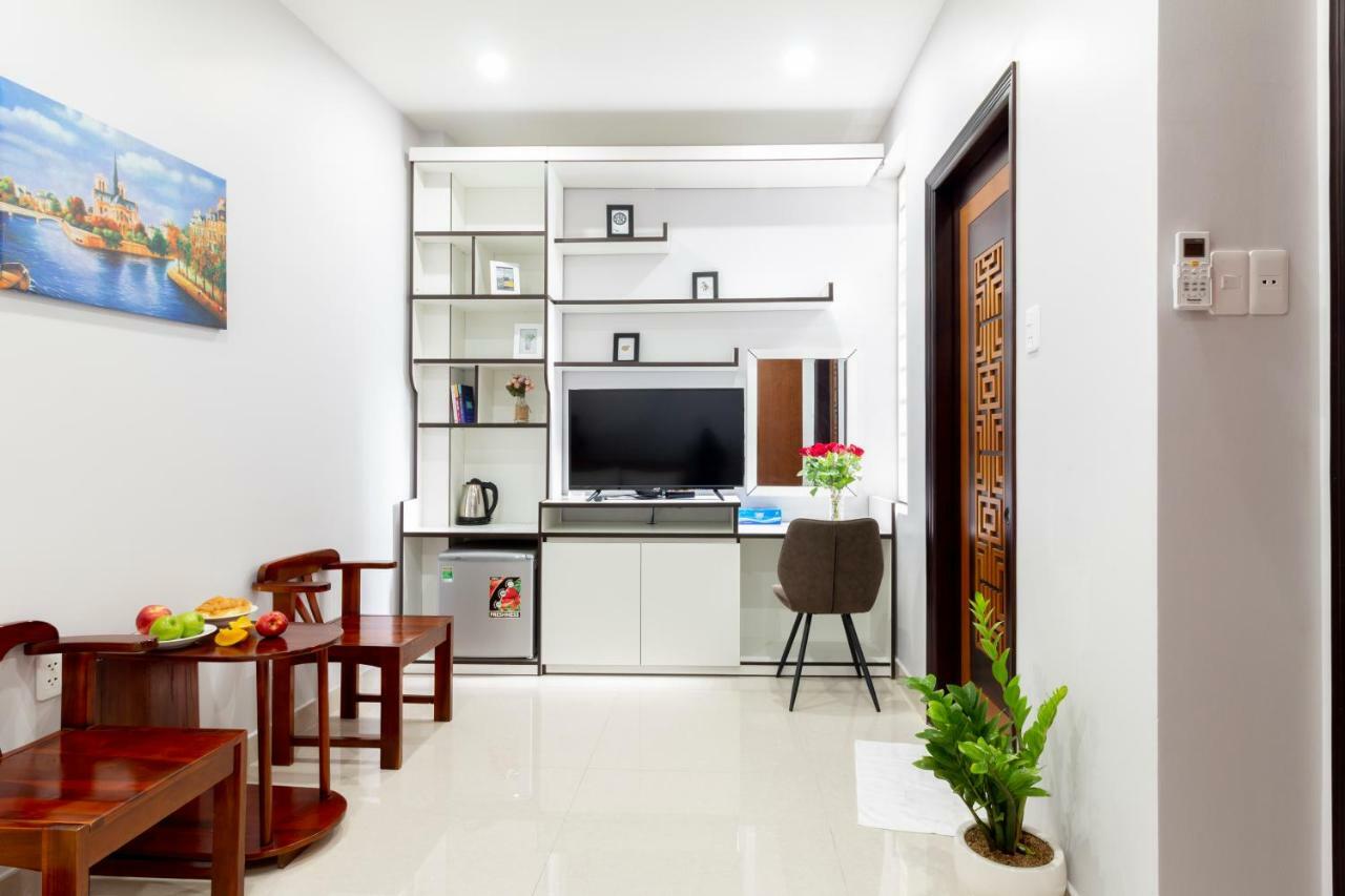 Cbd - In Central - The Art Apartment