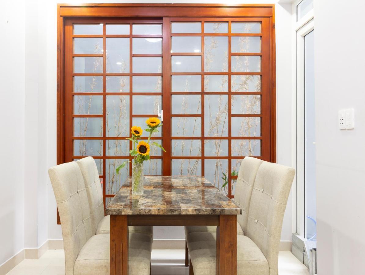 Cbd - In Central - The Art Apartment *